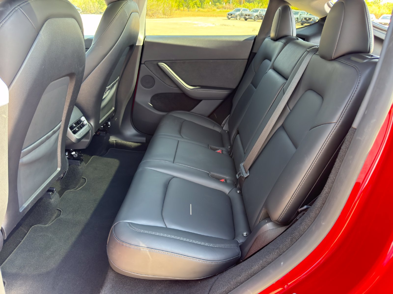 Used 2024 Tesla Model Y Long Range AWD/4WD image 25