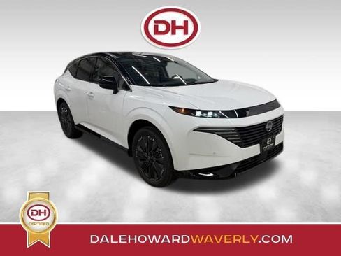 Used 2025 Nissan Murano Platinum w/ Cargo Package AWD/4WD image 1