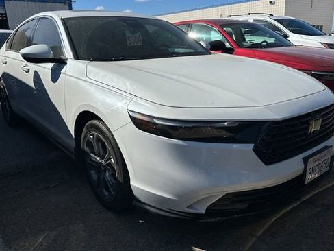 Used 2024 Honda Accord EX image 2