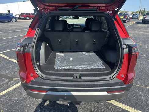 New 2026 Chevrolet Equinox LT w/ Convenience Package II image 33