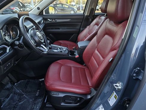 Certified 2023 MAZDA CX-5 Carbon Edition image 17