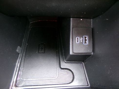 Used 2023 Ford Edge SEL w/ Convenience Package image 38