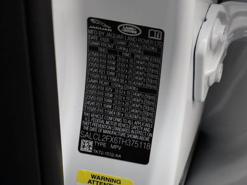 New 2026 Land Rover Discovery Sport Landmark image 25