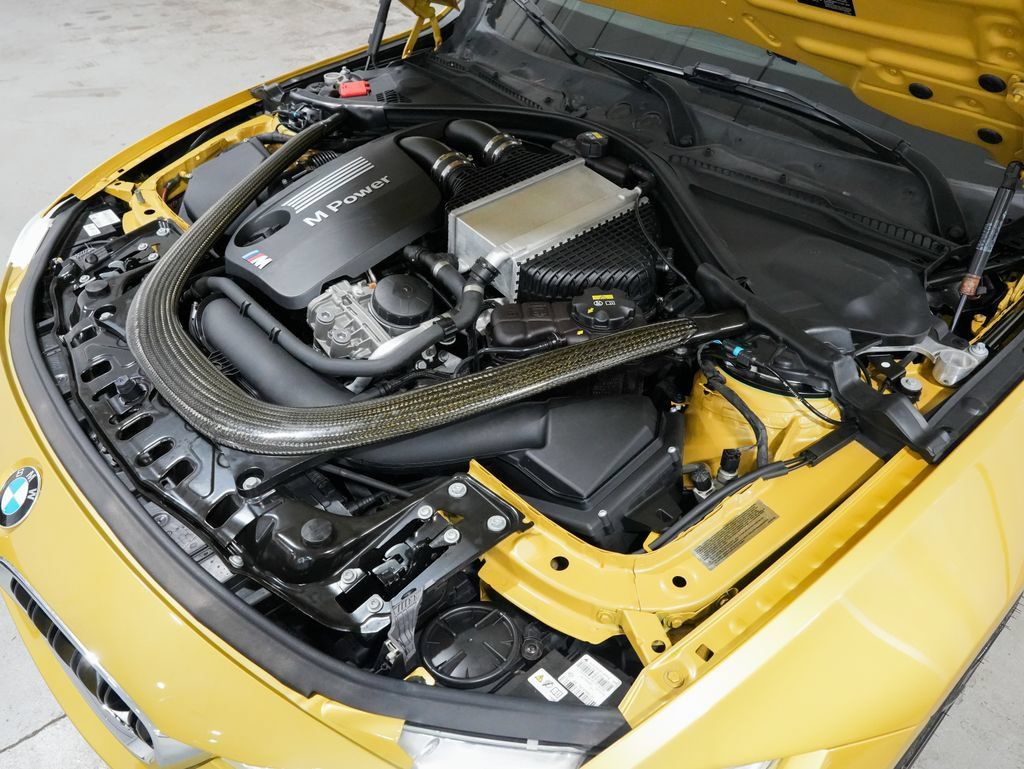 Used 2015 BMW M4 Coupe w/ Executive Package RWD image 34