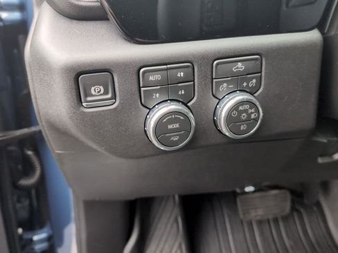 New 2026 GMC Sierra 1500 Elevation image 19