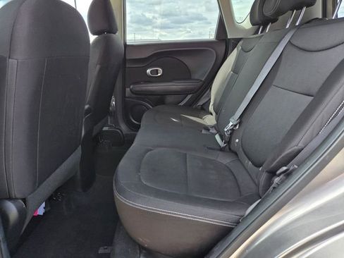 Used 2017 Kia Soul FWD image 43