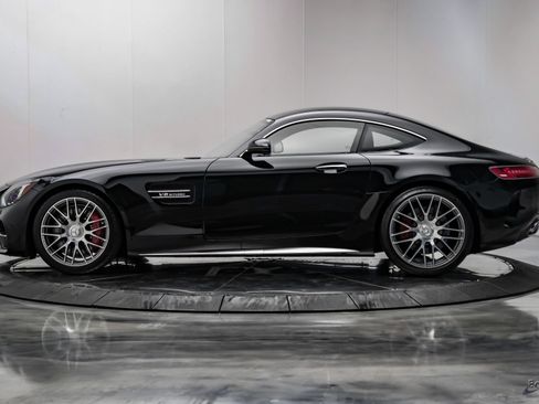 Used 2018 Mercedes-Benz AMG GT C image 7