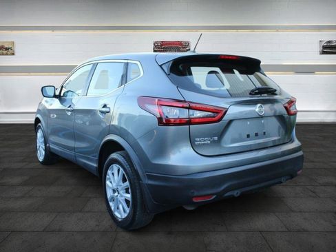 Used 2021 Nissan Rogue Sport S image 5