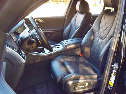 Used 2023 BMW X5 xDrive40i w/ Premium Package AWD/4WD image 18
