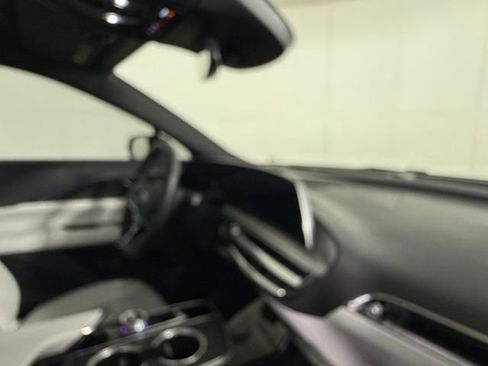 Used 2024 Cadillac Lyriq Luxury w/ LPO, Floor Liner Package AWD/4WD image 31