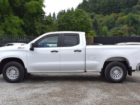 Used 2020 Chevrolet Silverado 1500 W/T w/ WT Value Package AWD/4WD image 37