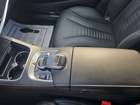 Used 2020 Mercedes-Benz S 560 4MATIC Sedan image 21