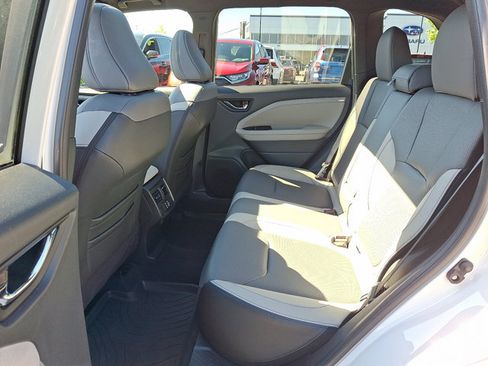 Certified 2025 Subaru Forester Limited AWD/4WD image 11