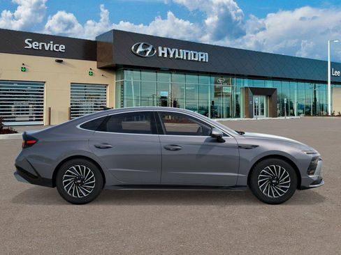 New 2026 Hyundai Sonata Limited image 7