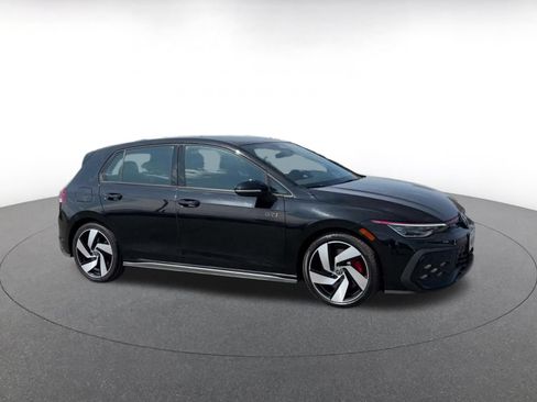Used 2026 Volkswagen Golf S FWD image 2