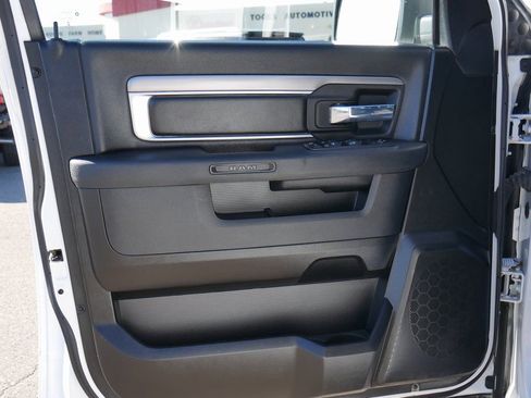 Used 2022 RAM 1500 Classic Warlock w/ Electronics Group AWD/4WD image 54