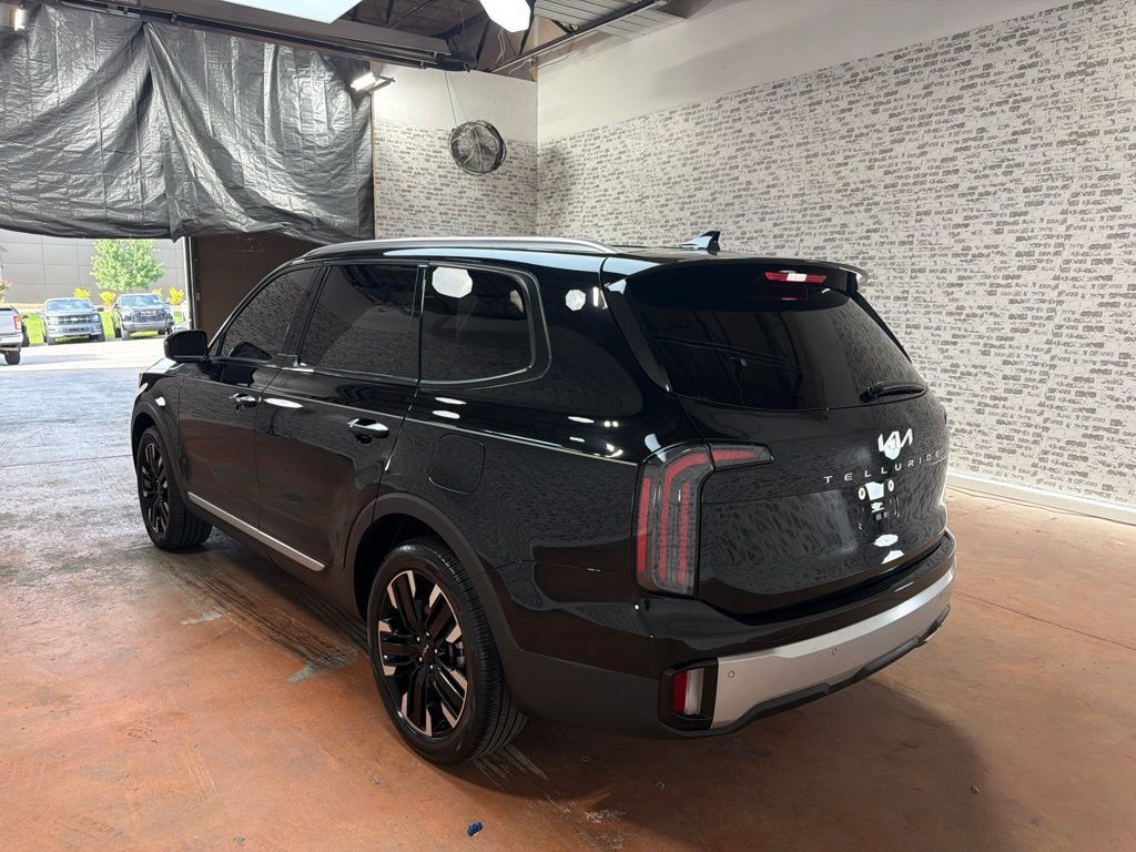 Used 2024 Kia Telluride SX FWD image 5