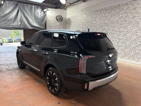 Used 2024 Kia Telluride SX FWD image 5