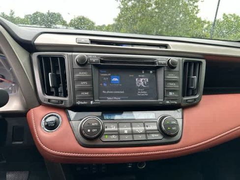 Used 2015 Toyota RAV4 Limited w/ Technology Package AWD/4WD image 9
