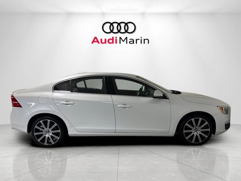 Used 2016 Volvo S60 T5 Premier image 6
