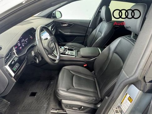 Used 2023 Audi Q8 Premium Plus w/ Premium Plus Package AWD/4WD image 25