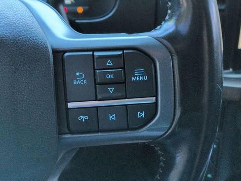 Used 2023 Ford F450 Lariat image 13