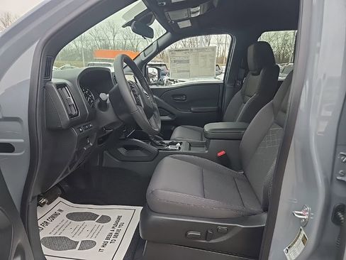 New 2026 Nissan Frontier SV image 9