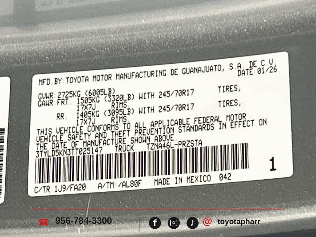 Used 2026 Toyota Tacoma SR AWD/4WD image 28
