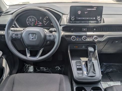 Used 2023 Honda CR-V LX image 31