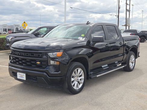 Certified 2025 Chevrolet Silverado 1500 Custom image 7