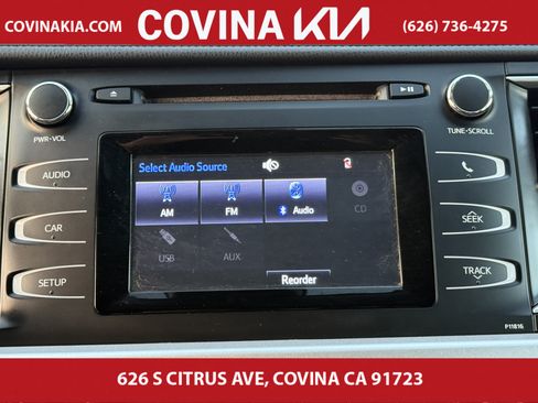 Used 2019 Toyota Highlander LE image 22