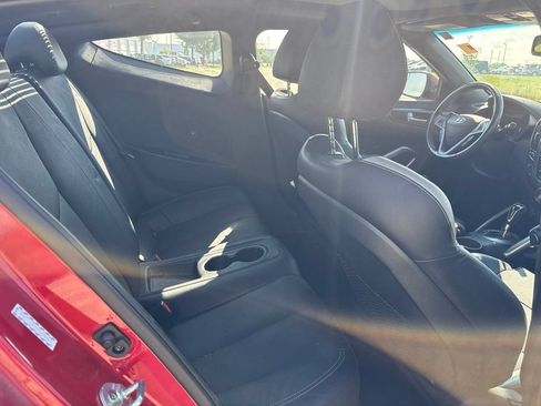 Used 2017 Hyundai Veloster Turbo w/ Tech Package 02 FWD image 21