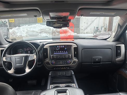 Used 2017 GMC Sierra 1500 Denali image 23