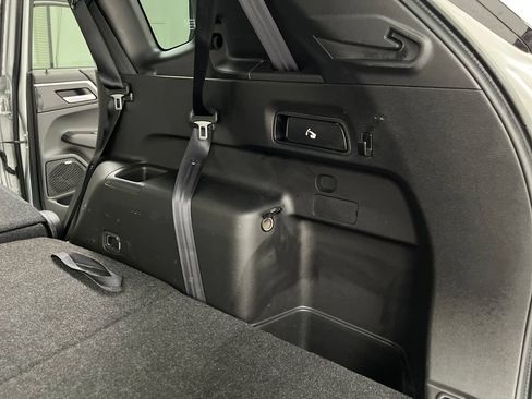 Used 2025 Mitsubishi Outlander SE FWD image 45