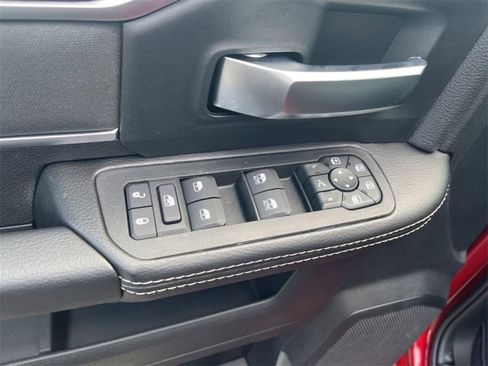 New 2025 RAM 2500 Big Horn AWD/4WD image 12