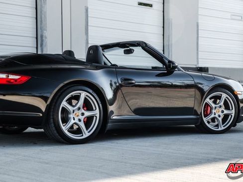 Used 2006 Porsche 911 Carrera 4S AWD/4WD image 52
