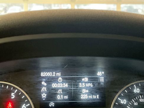 Used 2018 Ford EcoSport Titanium w/ Titanium Cold Weather Package AWD/4WD image 15