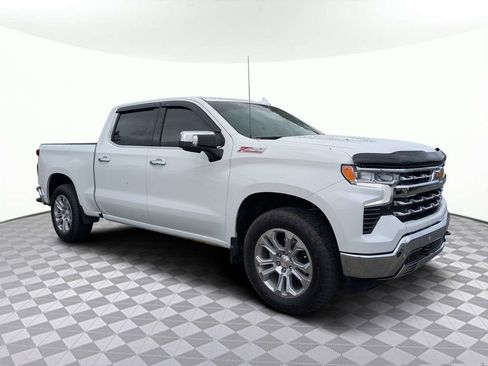 Used 2025 Chevrolet Silverado 1500 LTZ AWD/4WD image 1