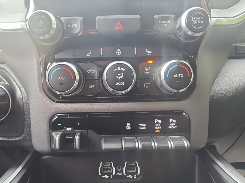 Used 2022 RAM 2500 Big Horn w/ Level A Equipment Group AWD/4WD image 29