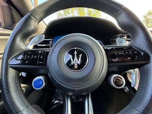 Used 2024 Maserati Grecale GT AWD/4WD image 19