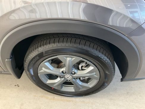 New 2026 Honda HR-V LX image 28