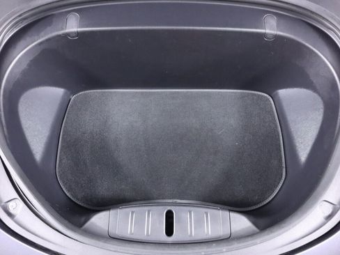 Used 2018 Tesla Model 3 RWD image 40