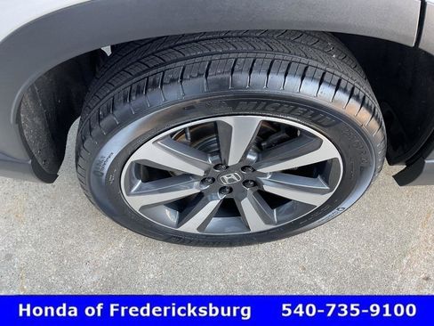 Certified 2023 Honda Pilot Elite image 12