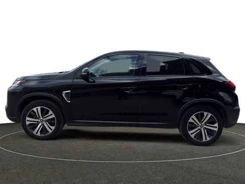 Used 2024 Mitsubishi Outlander Sport SE image 2