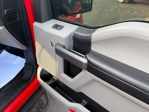 Used 2020 Ford F150 XLT AWD/4WD image 18