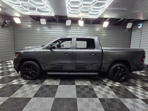 Used 2023 RAM 1500 Laramie AWD/4WD image 9