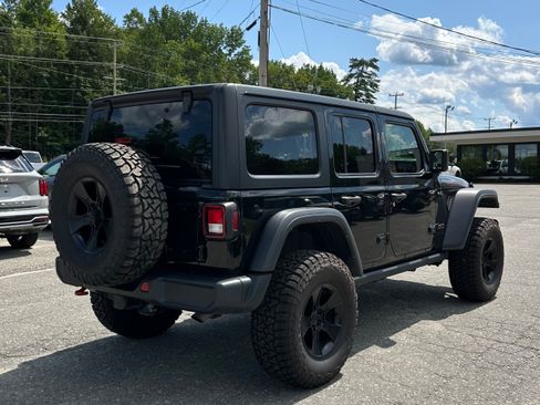 Used 2021 Jeep Wrangler Unlimited Rubicon AWD/4WD image 3