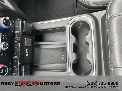 Used 2023 Chevrolet Silverado 3500 High Country w/ Z71 Off-Road Package AWD/4WD image 12