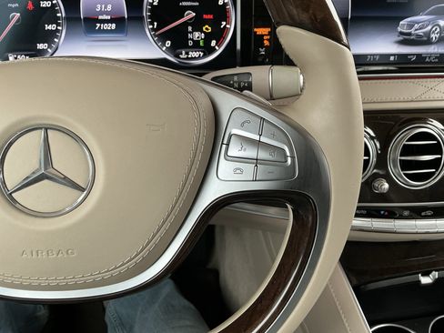 Used 2017 Mercedes-Benz S 550 4MATIC Sedan image 13