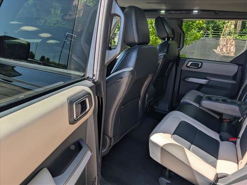 Used 2022 Ford Bronco Wildtrak AWD/4WD image 23